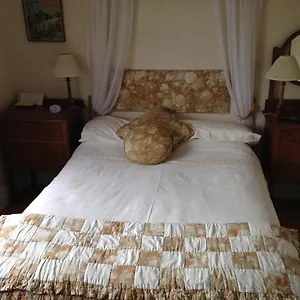 Bed & Breakfast Laurels, Chester
